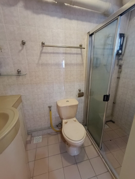 Large Master bedroom to rent