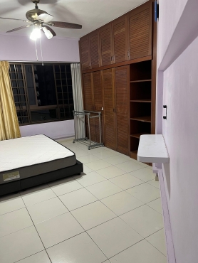 Spacious Master Room for Rent Near Yew Tee MRT
