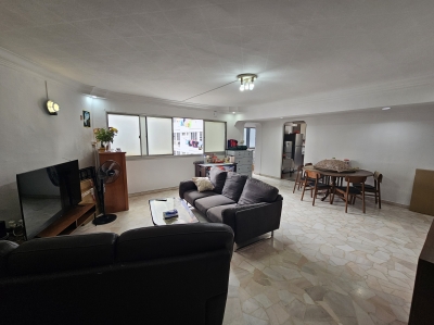 One Female and Couple available for Common Bedroom & Master Bedroom &zwnj;at Choa Chu Kang 🏤