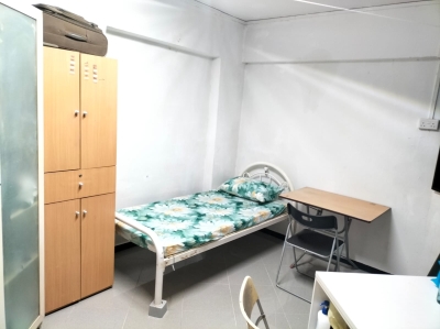 Looking for 1 male to share common room