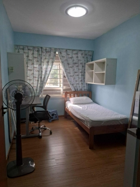 HDB room for rent at Tiong Bahru