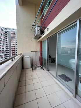 Big Common room at Corner unit  (Male only/ တစ်နေရာစာ)