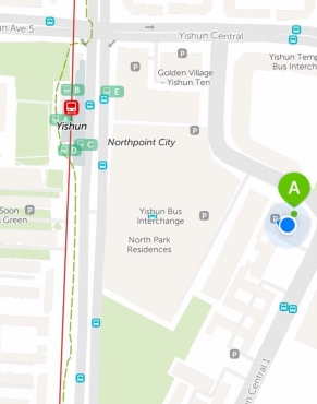 Yishun near MRT Big common room for rent 