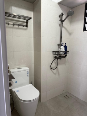 Newly Renovated Common Room for Rent near Lakeside MRT (Single Occupancy)