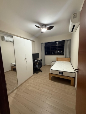 Newly Renovated Common Room for Rent near Lakeside MRT (Single Occupancy)