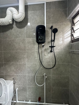 Available 2 Common Rooms @Bukit Panjang LRT