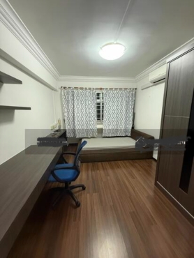 Common room for rent in Yew Tee