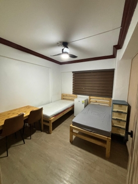 One Male to share common room at Tampines Mrt