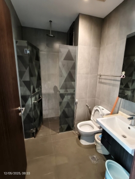 1 Common Room (Single Occupancy – Open to All Genders)