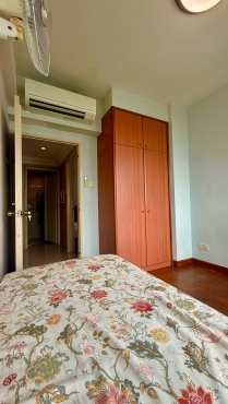 Condo common room for rent