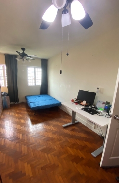 MASTER BED ROOM AT SIMEI/TAMPINES AREA, MELVILLE PARK CONDO