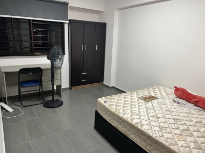 Sengkang mrt - Common room ၂ ခန်း