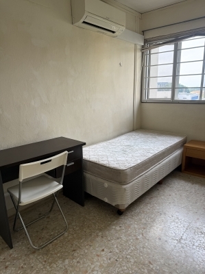 𝗢𝗻𝗲 𝗖𝗼𝗺𝗺𝗼𝗻 𝗥𝗼𝗼𝗺 𝗶𝘀 𝗮𝘃𝗮𝗶𝗹𝗮𝗯𝗹𝗲 𝘁𝗼 𝘀𝗵𝗮𝗿𝗲 𝗮𝘁 𝗔𝗻𝗴 𝗠𝗼 𝗞𝗶𝗼