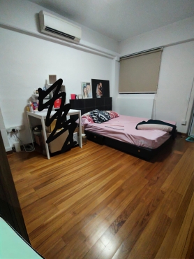One Male Roommate for Master Bedroom Near Hougang MRT