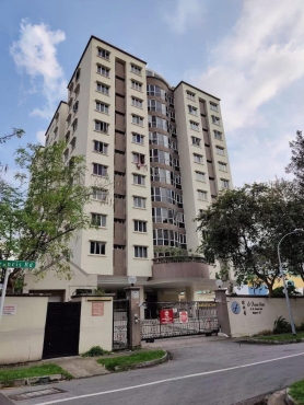 Condo Common room Available