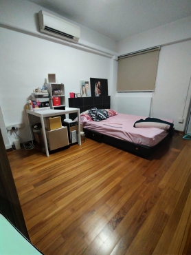 Looking for One Male Roommate for Master Bedroom Near Hougang MRT