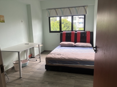 Common room for rent @ Lakeside Mrt near Boonlay place