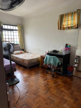 3 mins walk to Hougang MRT