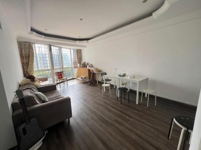 CONDO Single room Available