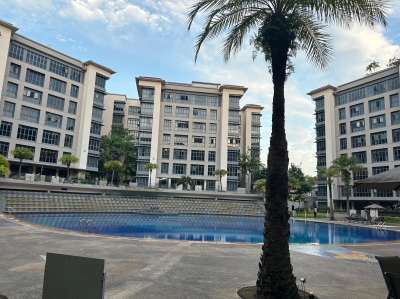 Common Room in Condominium: Near Changi Airport