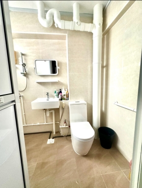 Looking for One Lady roommate to share common room @ Hougang 