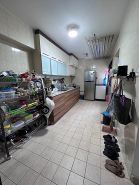 Couple room & 1 lady Common room