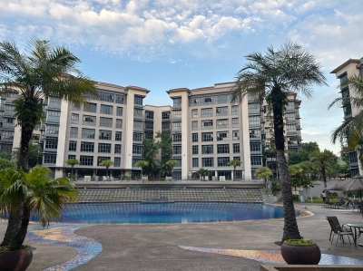 Near Changi, Master and common room to rent