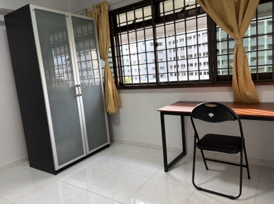 A Big Common Room for rent in Hougang