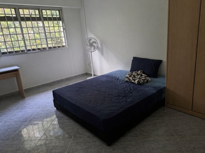 2 common rooms to rent at 331 Sembawang close