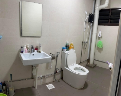 For Male common share room