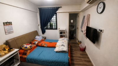 Master Room ( Yishun MRT) couple $1450.00 (no deposit)