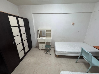Bedok MRT အနီး (Postal code - 460130) Common room မှာ မိန်းကလေးအခန်းဖော်တစ်ယောက်အတွက် ဌားဖို့ရှိပါတယ်