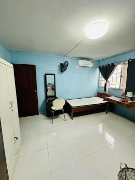 Serangoon MRT အနီး Female Common Bedroom အခန်းဖော်ငှါးရန်ရှိပါတယ်