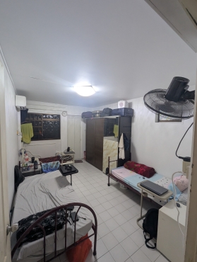 SHORT/LONG TERM Male Roommate Master Bedroom Available Tampines East MRT 