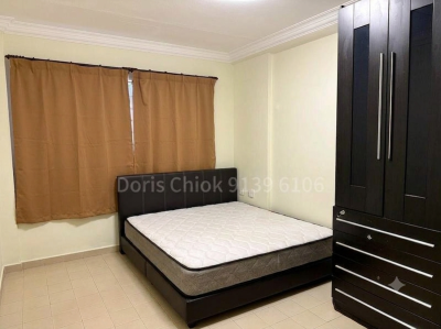 Room For Rent