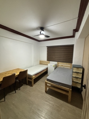 Male roommates to share common room at near Tampines mrt
