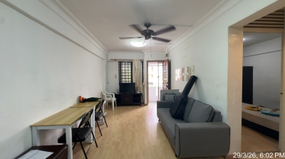 3 mins walk to Yishun MRT