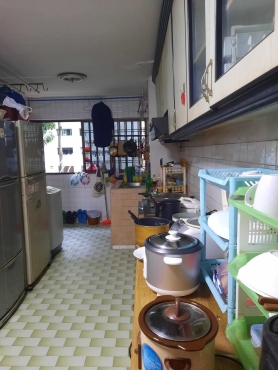 -One အမျိုးသမီးအခန်းဖော် @Ang Mo Kio  S