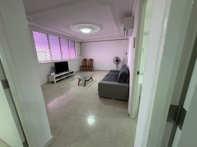 2 Common rooms to rent near Yishun MRT station
