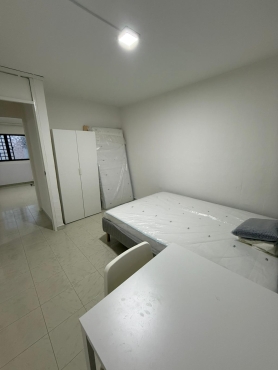 2 Common rooms to rent near Yishun MRT station