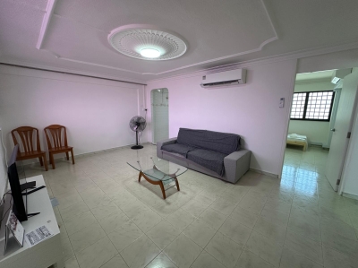2 Common rooms to rent near Yishun MRT station