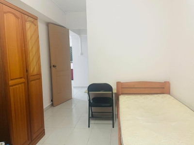 🍀 Shared Common Room at Serangoon (Long Term, 1 Female) 🍀