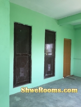 WIDE FLAT 19ft x 55ft , (3RD FLOOR )