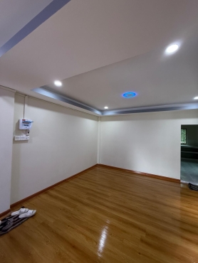 လူစည်ကားရာလှည်းတန်း ကမာရွတ်မြို့နယ်က ဈေးနှုန်းတန်ရှယ်ပြင်ဆင်ပြီးသားတိုက်ခန်းအရောင်း