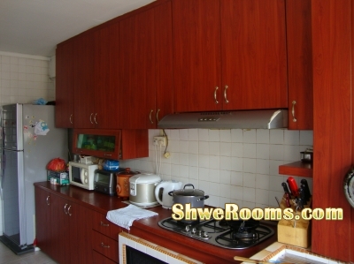 Blk 232 Jurong East St 21